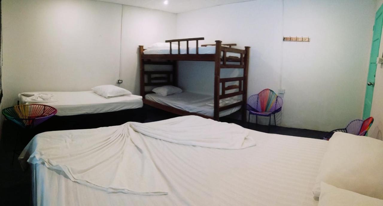 Camping Castilletes Parque Tayrona Bed and Breakfast El Zaino Esterno foto