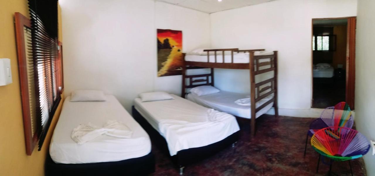 Camping Castilletes Parque Tayrona Bed and Breakfast El Zaino Esterno foto